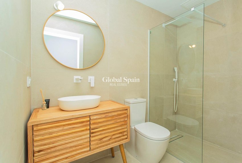 Venta - CASA -
TORREVIEJA - La Siesta