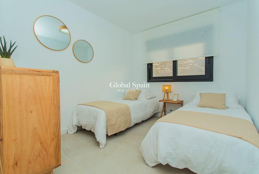 Venta - CASA -
TORREVIEJA - La Siesta