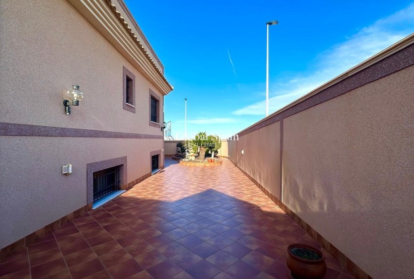 Venta - CASA -
TORREVIEJA - La Siesta