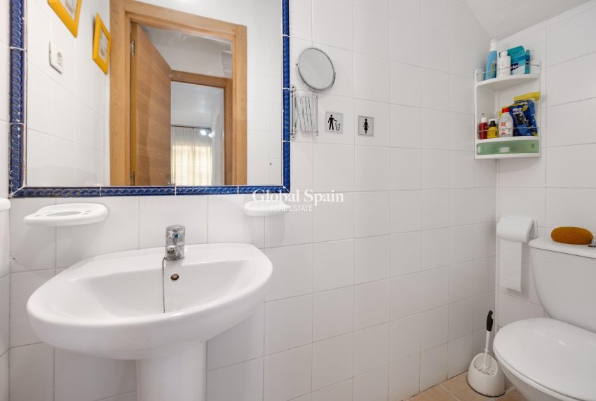 Venta - CASA -
TORREVIEJA - La Veleta