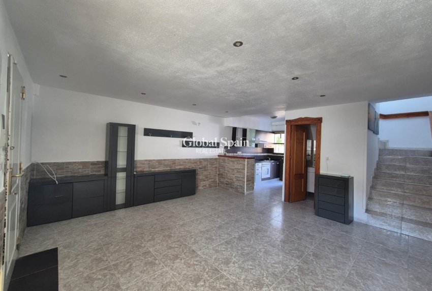 Venta - CASA -
TORREVIEJA - LOS BALCONES - LOS ALTOS