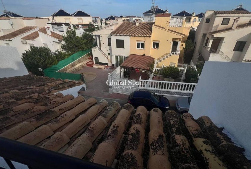 Venta - CASA -
TORREVIEJA - LOS BALCONES - LOS ALTOS