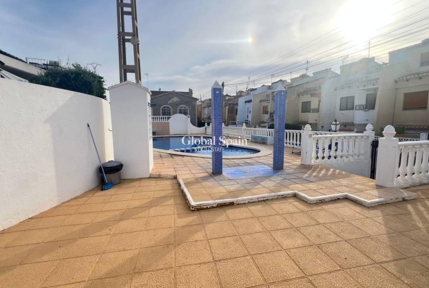 Venta - CASA -
TORREVIEJA - LOS BALCONES - LOS ALTOS