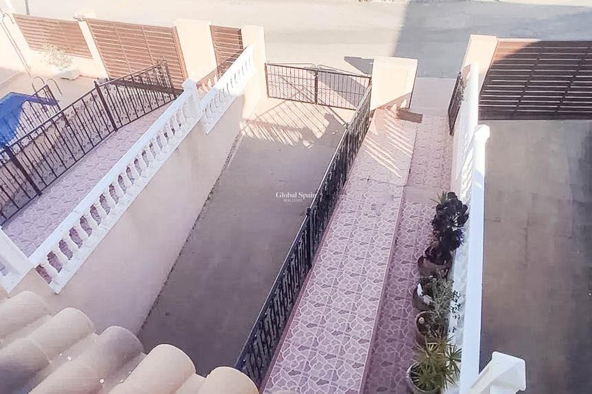 Venta - CASA -
TORREVIEJA - LOS BALCONES - LOS ALTOS