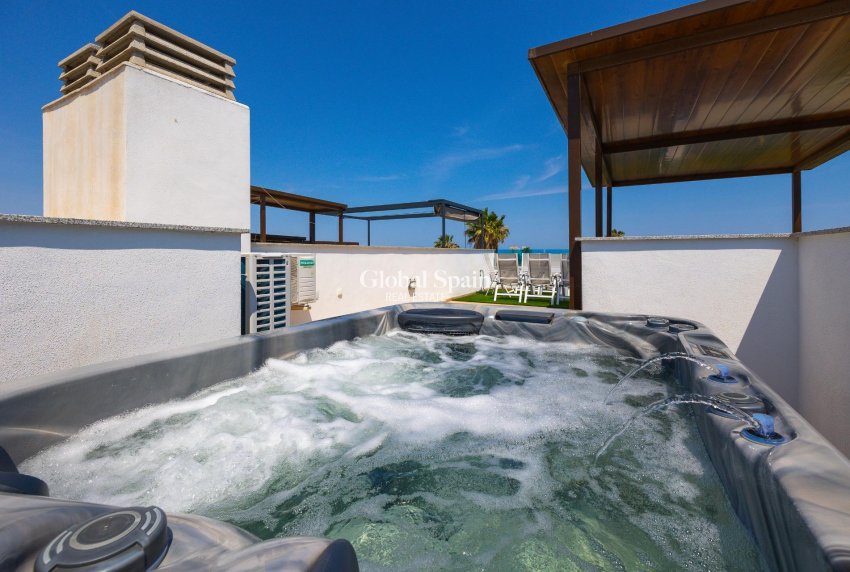 Venta - CASA -
TORREVIEJA - LOS BALCONES - LOS ALTOS