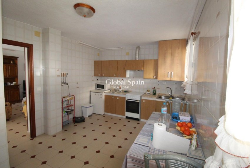Venta - CASA -
TORREVIEJA - LOS BALCONES - LOS ALTOS