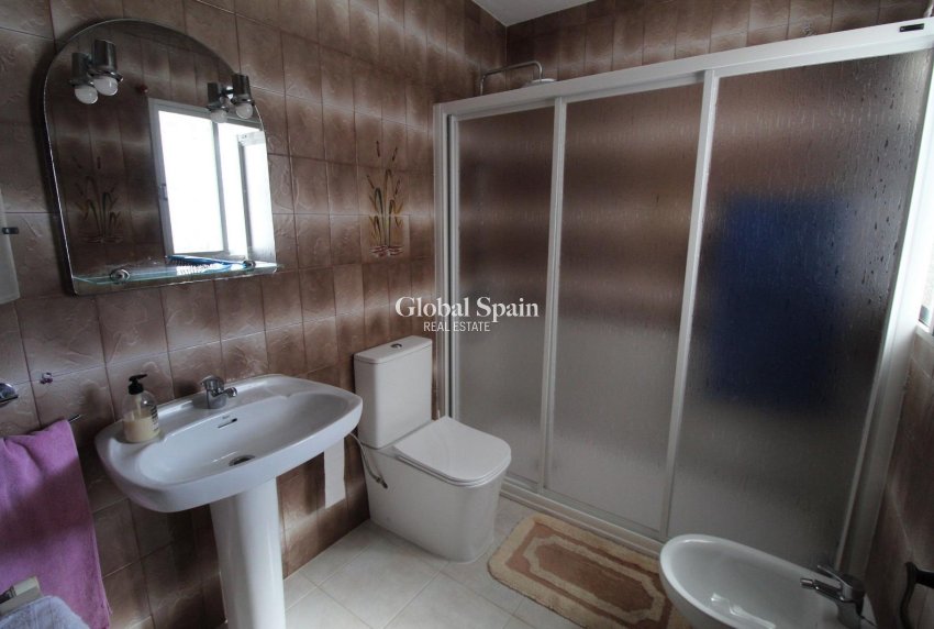 Venta - CASA -
TORREVIEJA - LOS BALCONES - LOS ALTOS