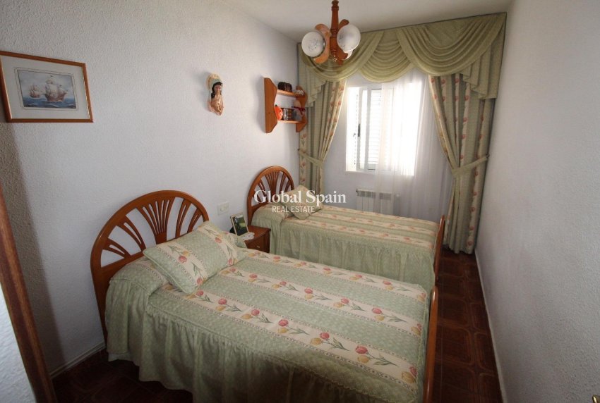 Venta - CASA -
TORREVIEJA - LOS BALCONES - LOS ALTOS