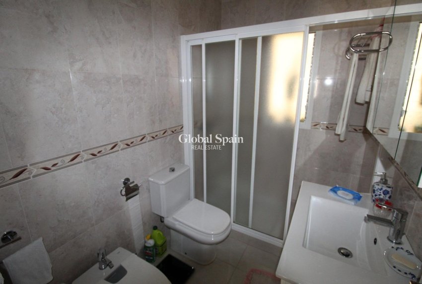 Venta - CASA -
TORREVIEJA - LOS BALCONES - LOS ALTOS