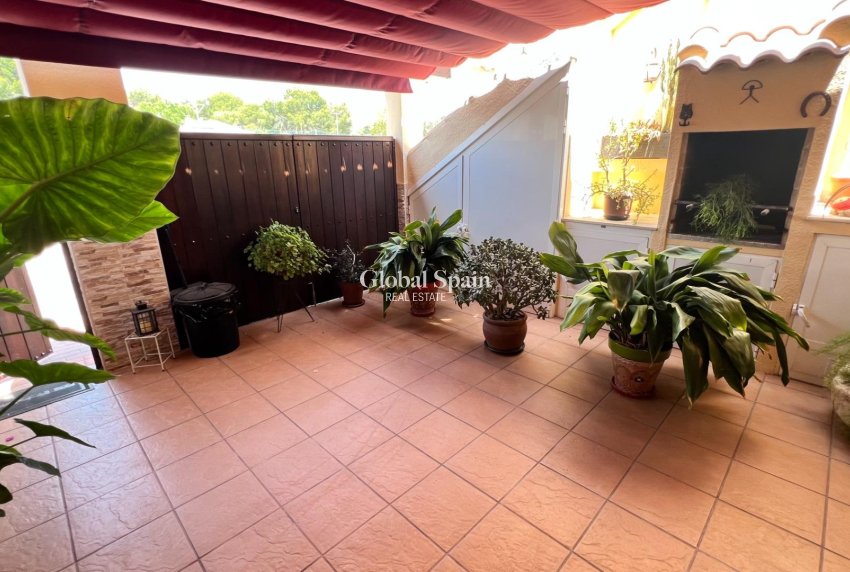 Venta - CASA -
TORREVIEJA - LOS BALCONES - LOS ALTOS