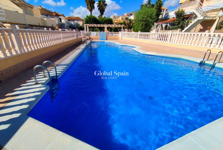 Venta - CASA -
TORREVIEJA - LOS BALCONES - LOS ALTOS