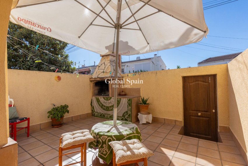 Venta - CASA -
TORREVIEJA - LOS BALCONES - LOS ALTOS