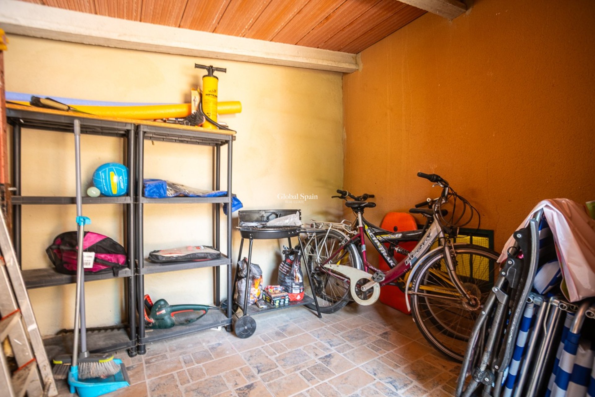 Venta - Casa -
TORREVIEJA - LOS BALCONES - LOS ALTOS