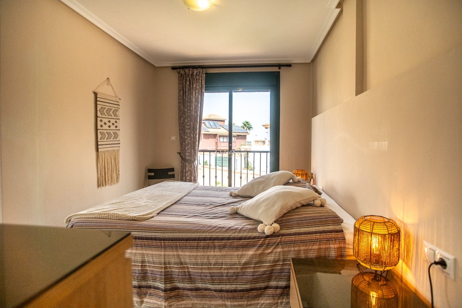 Venta - Casa -
TORREVIEJA - LOS BALCONES - LOS ALTOS