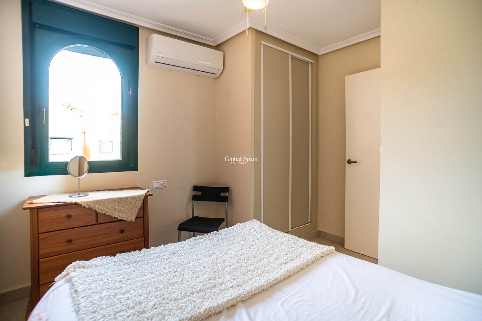 Venta - Casa -
TORREVIEJA - LOS BALCONES - LOS ALTOS