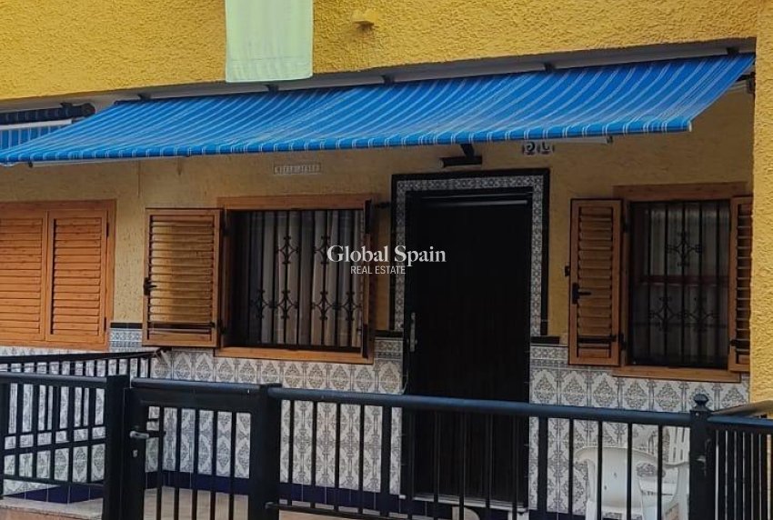 Venta - CASA -
TORREVIEJA - Los Europeos