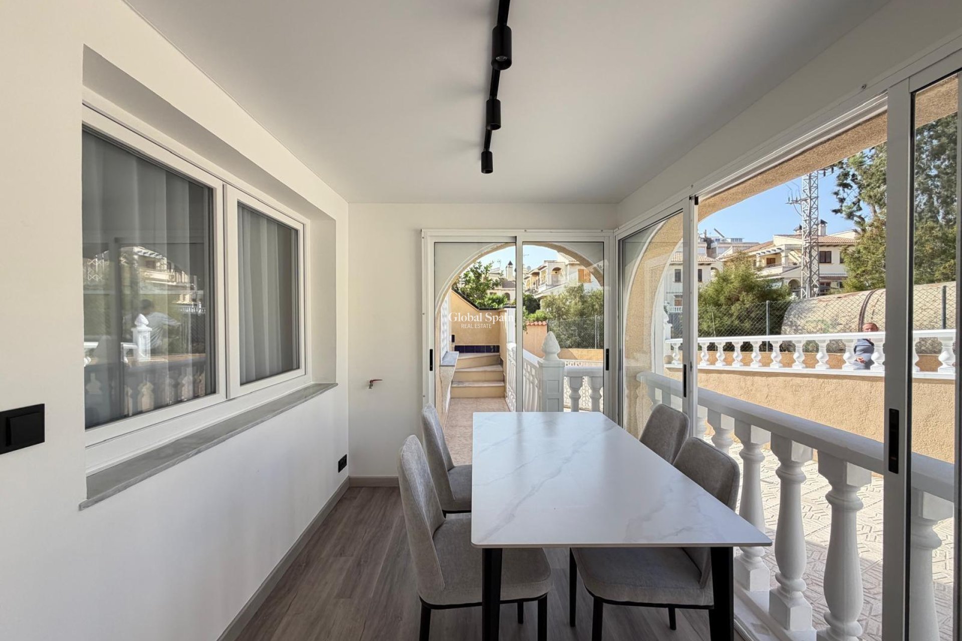 Venta - CASA -
TORREVIEJA - Miramar - Torre Del Moro