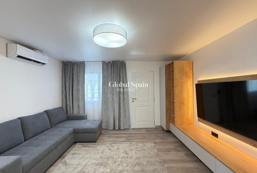 Venta - CASA -
TORREVIEJA - Miramar - Torre Del Moro