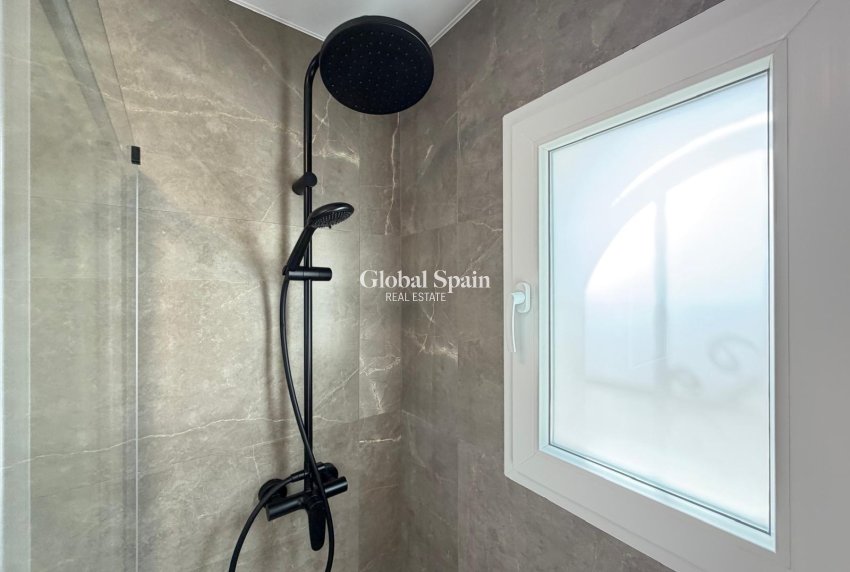 Venta - CASA -
TORREVIEJA - Miramar - Torre Del Moro
