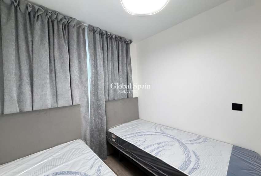 Venta - CASA -
TORREVIEJA - Miramar - Torre Del Moro