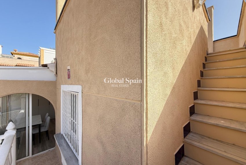 Venta - CASA -
TORREVIEJA - Miramar - Torre Del Moro