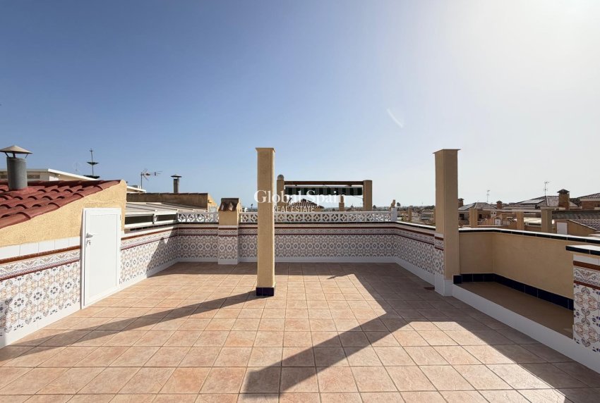 Venta - CASA -
TORREVIEJA - Miramar - Torre Del Moro