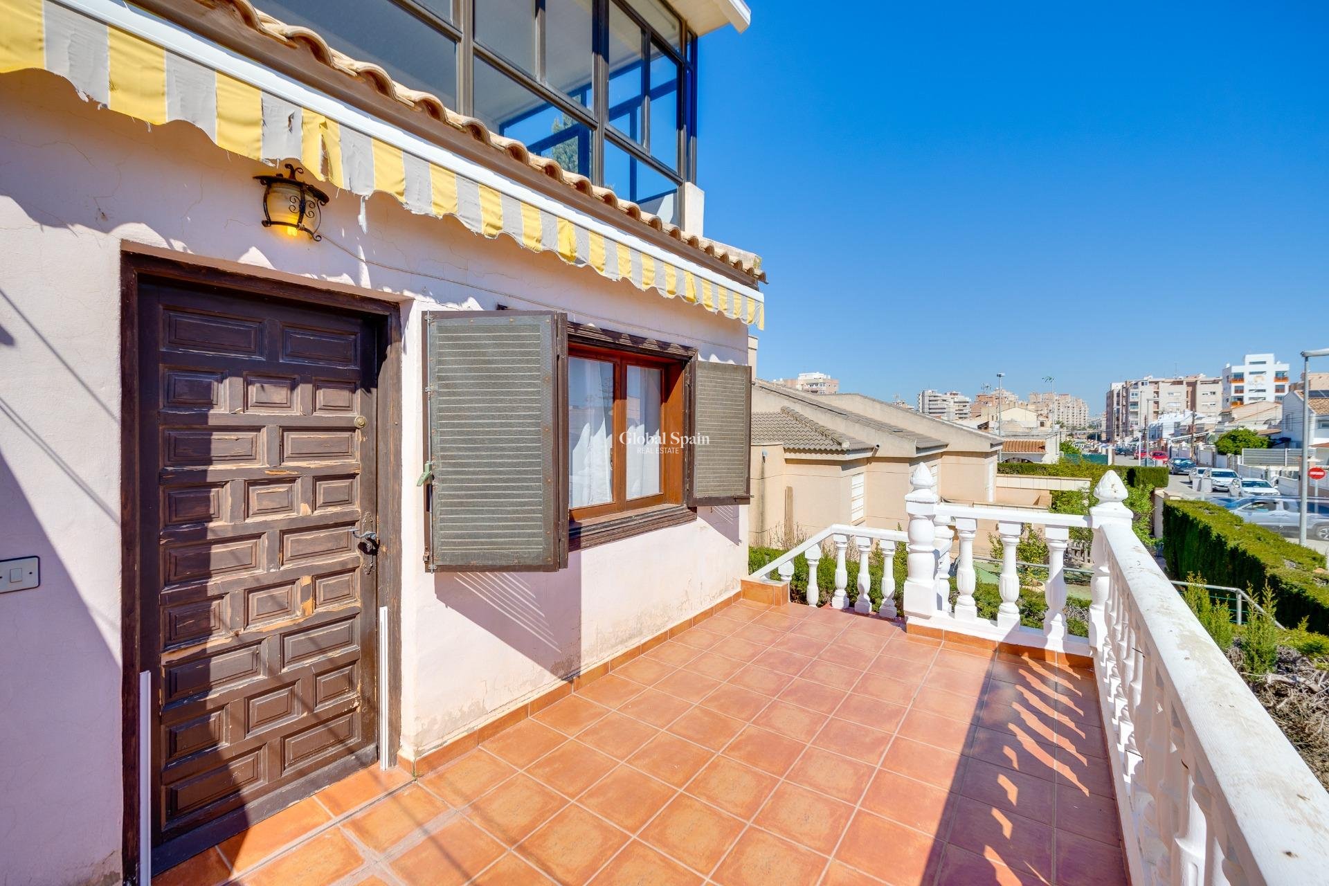 Venta - CASA -
TORREVIEJA - Nueva Torrevieja