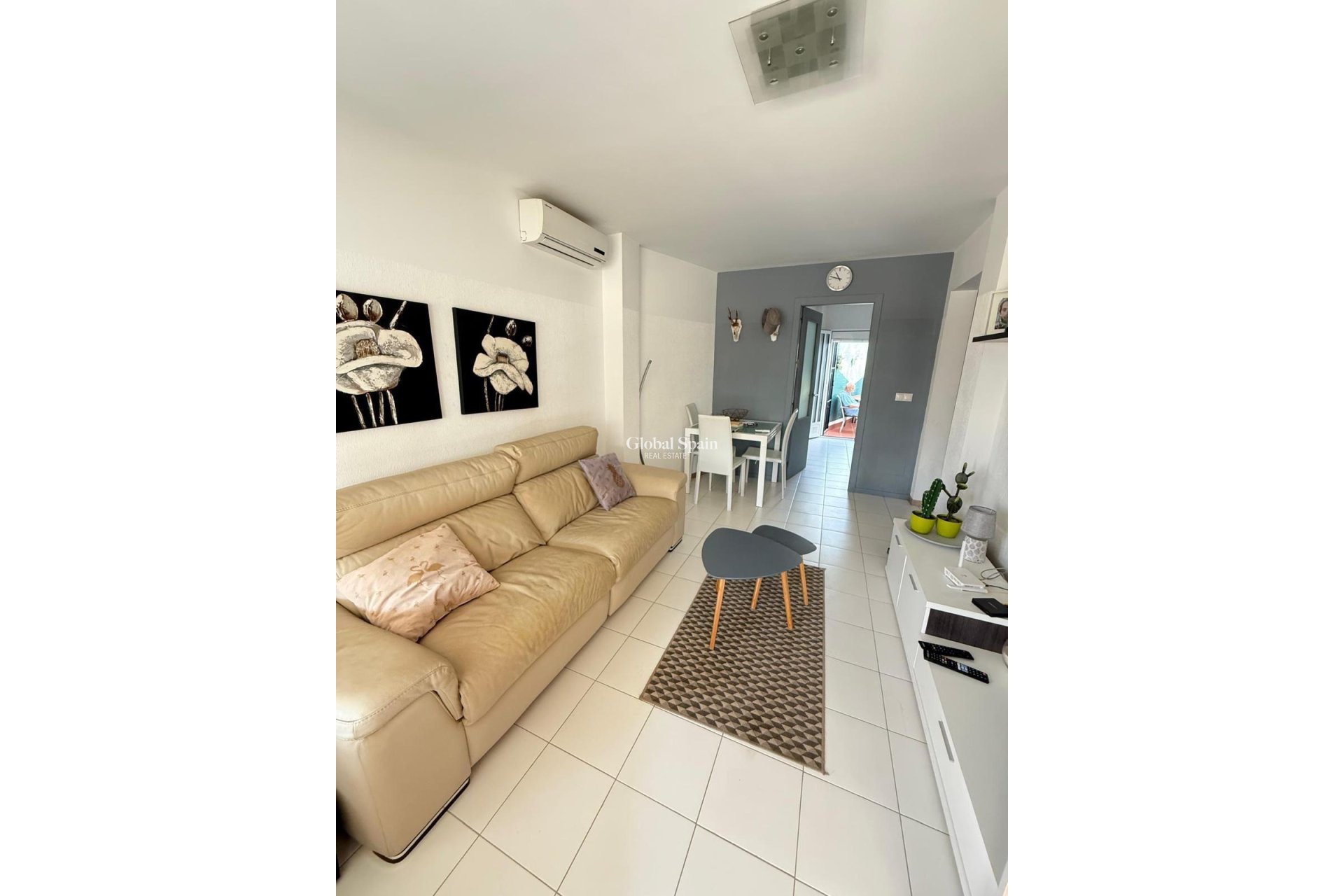 Venta - CASA -
TORREVIEJA - Parque Acuático - Sector 25