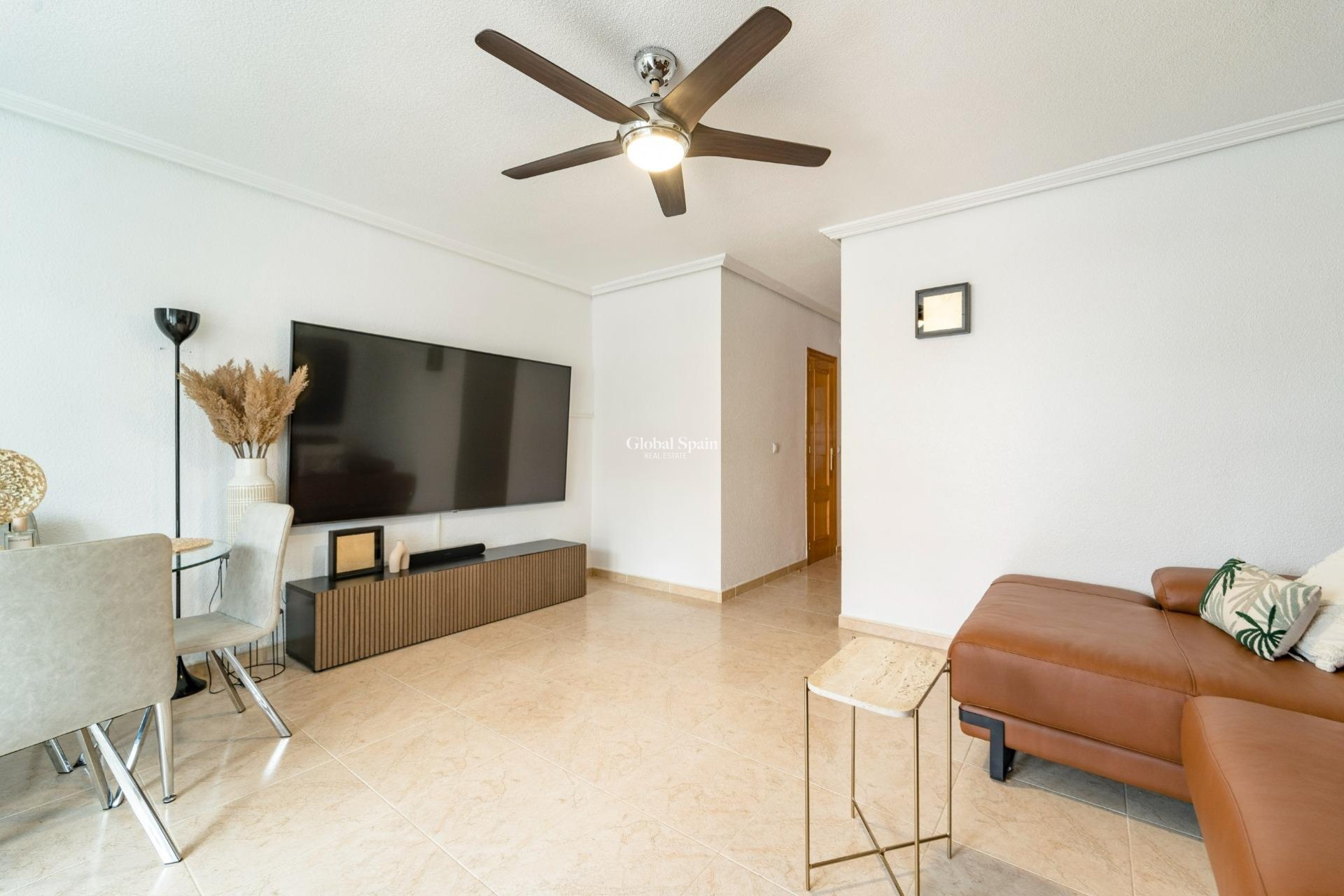Venta - CASA -
TORREVIEJA - Playa De Los Náufragos