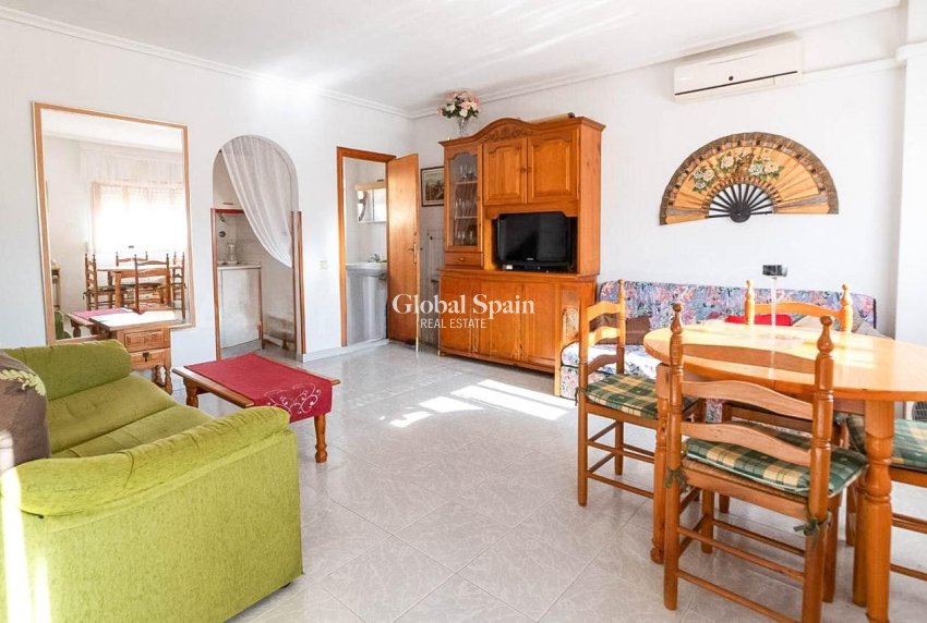 Venta - CASA -
TORREVIEJA - Playa del Cura