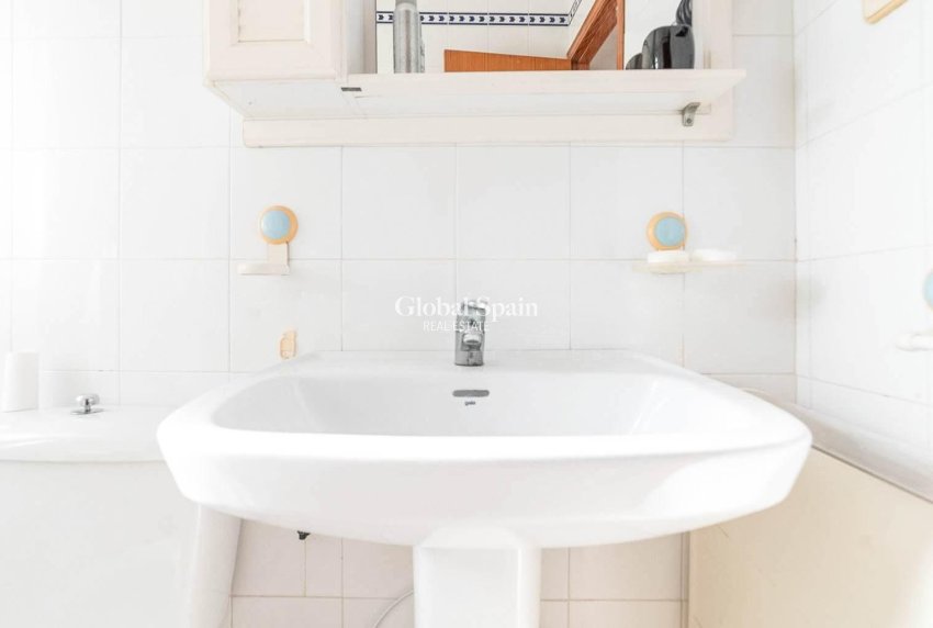 Venta - CASA -
TORREVIEJA - Playa del Cura