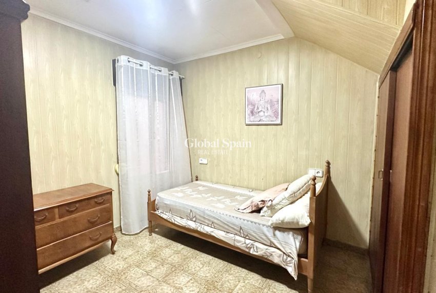 Venta - CASA -
TORREVIEJA - Playa del Cura