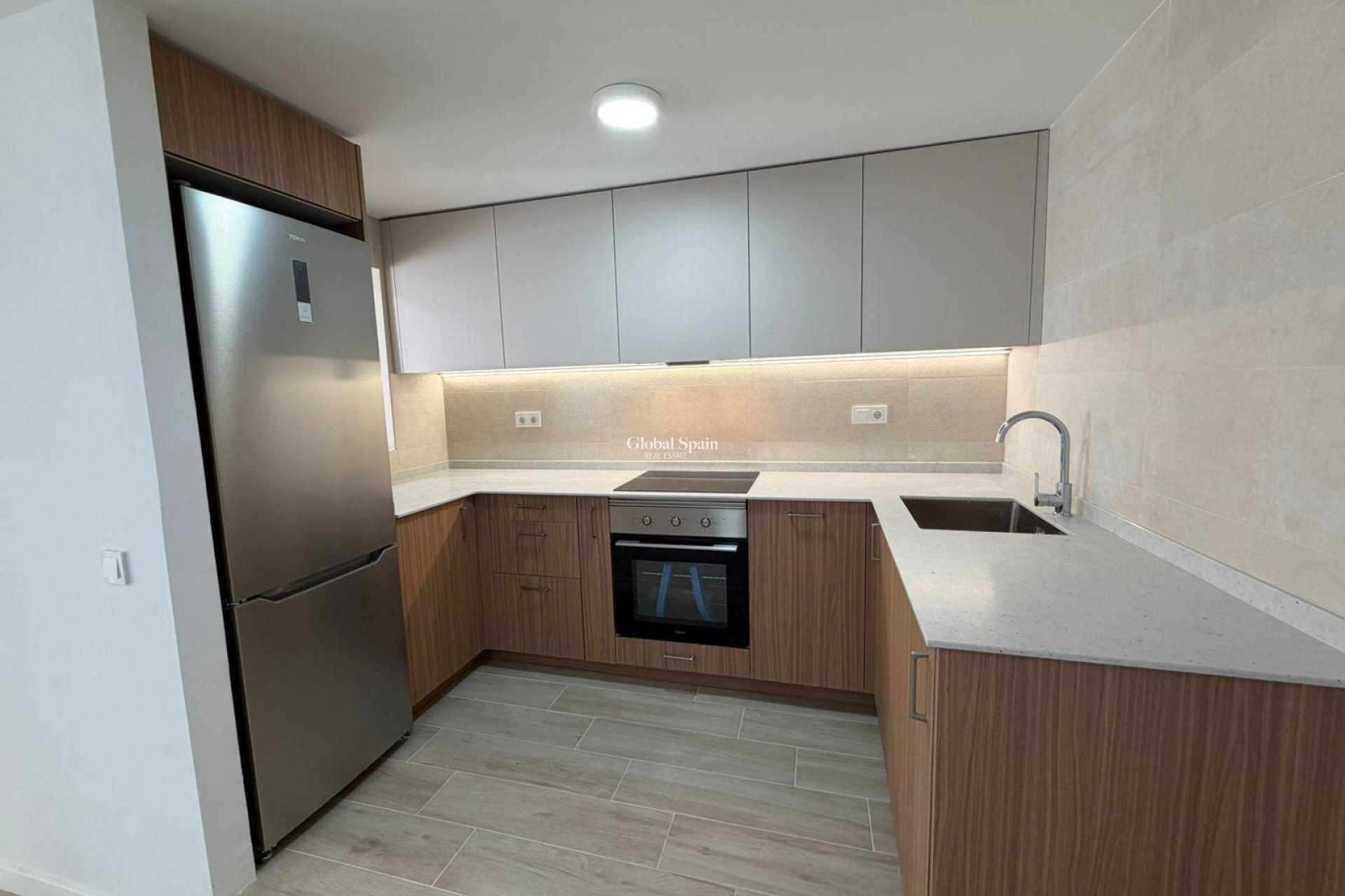 Venta - CASA -
TORREVIEJA - Sector 25