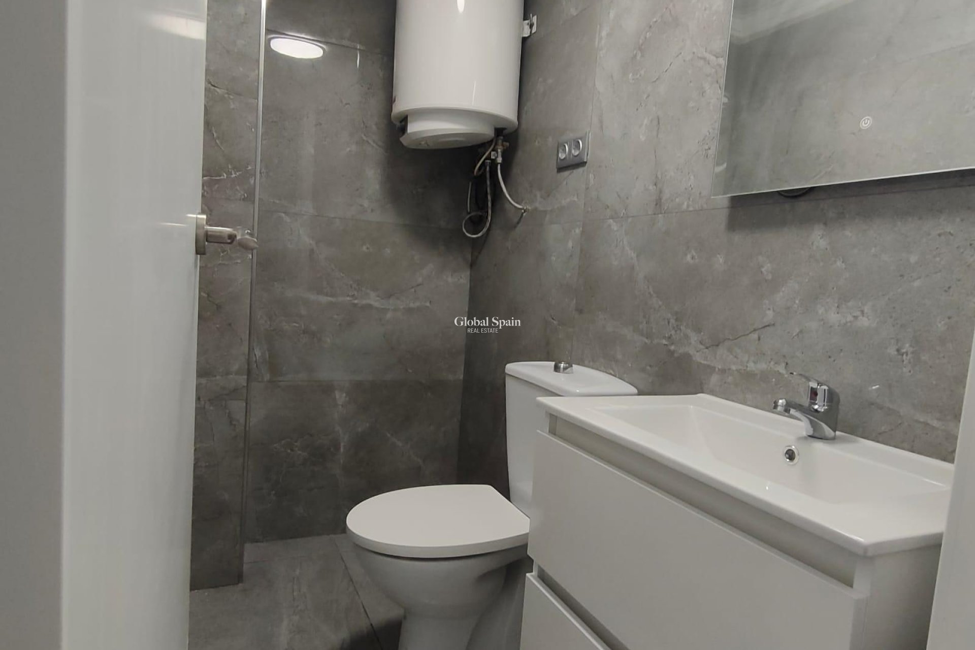 Venta - CASA -
TORREVIEJA - Sector 25
