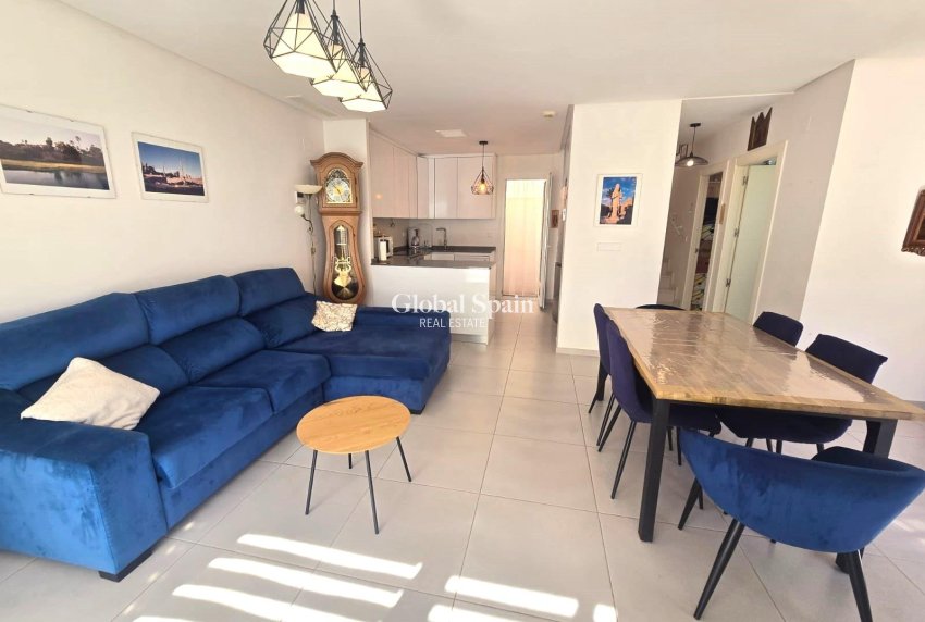 Venta - CASA -
TORREVIEJA - Sector 25