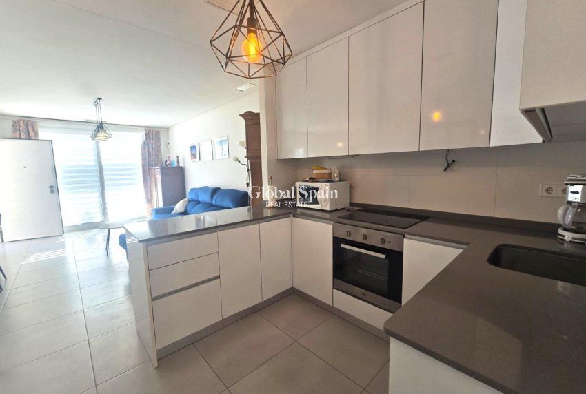 Venta - CASA -
TORREVIEJA - Sector 25