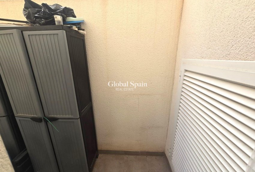 Venta - CASA -
TORREVIEJA - Sector 25