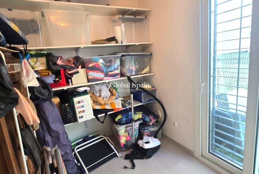 Venta - CASA -
TORREVIEJA - Sector 25
