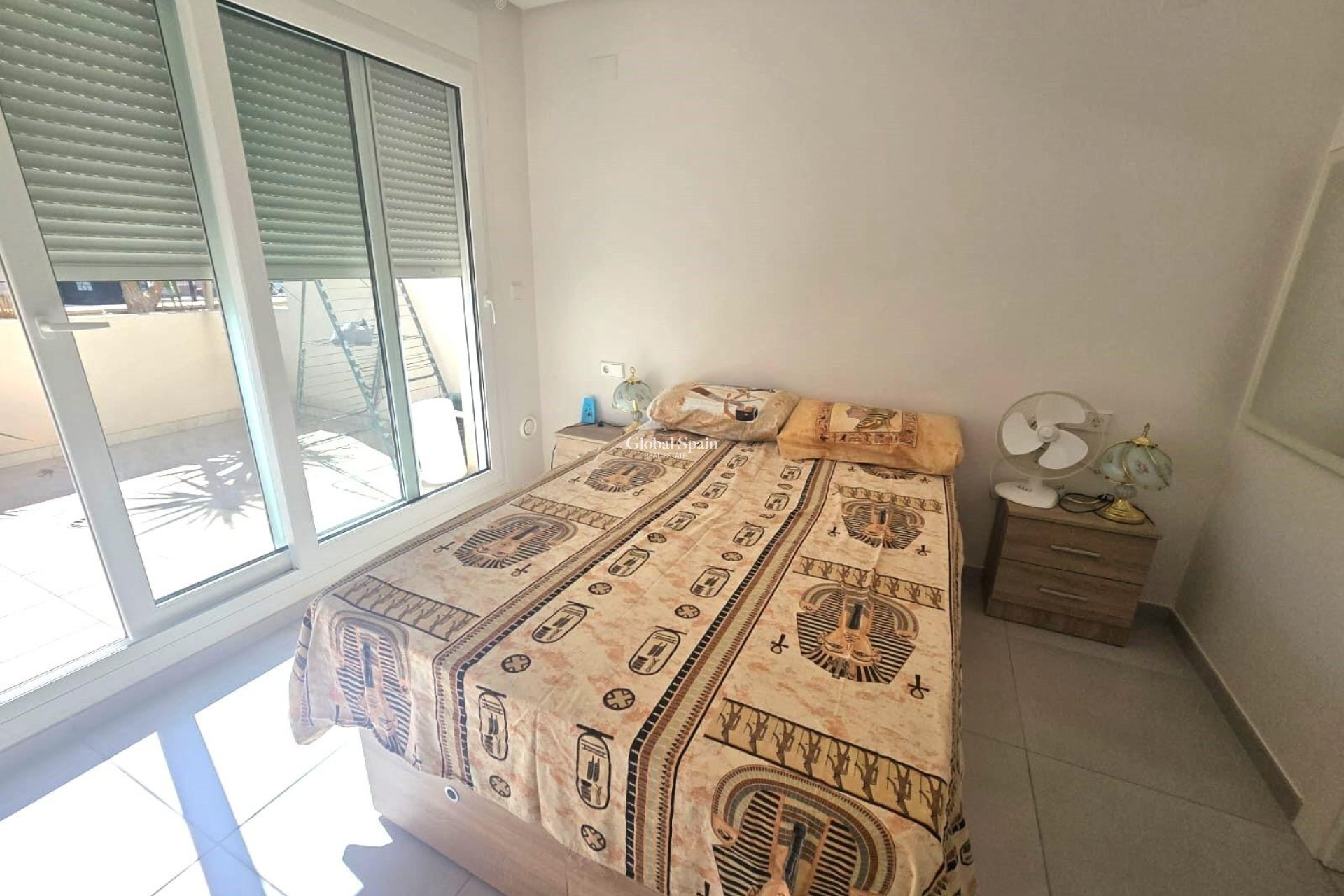 Venta - CASA -
TORREVIEJA - Sector 25