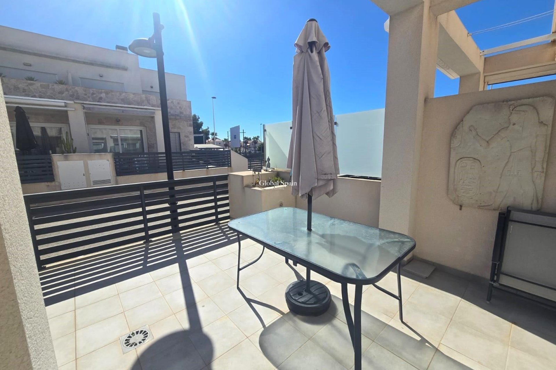 Venta - CASA -
TORREVIEJA - Sector 25