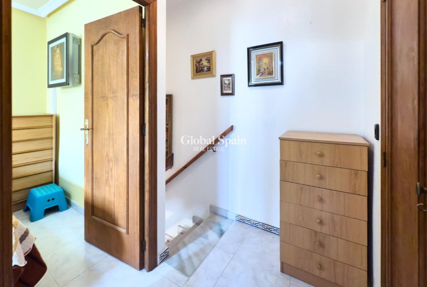 Venta - Casa -
TORREVIEJA - Torreblanca