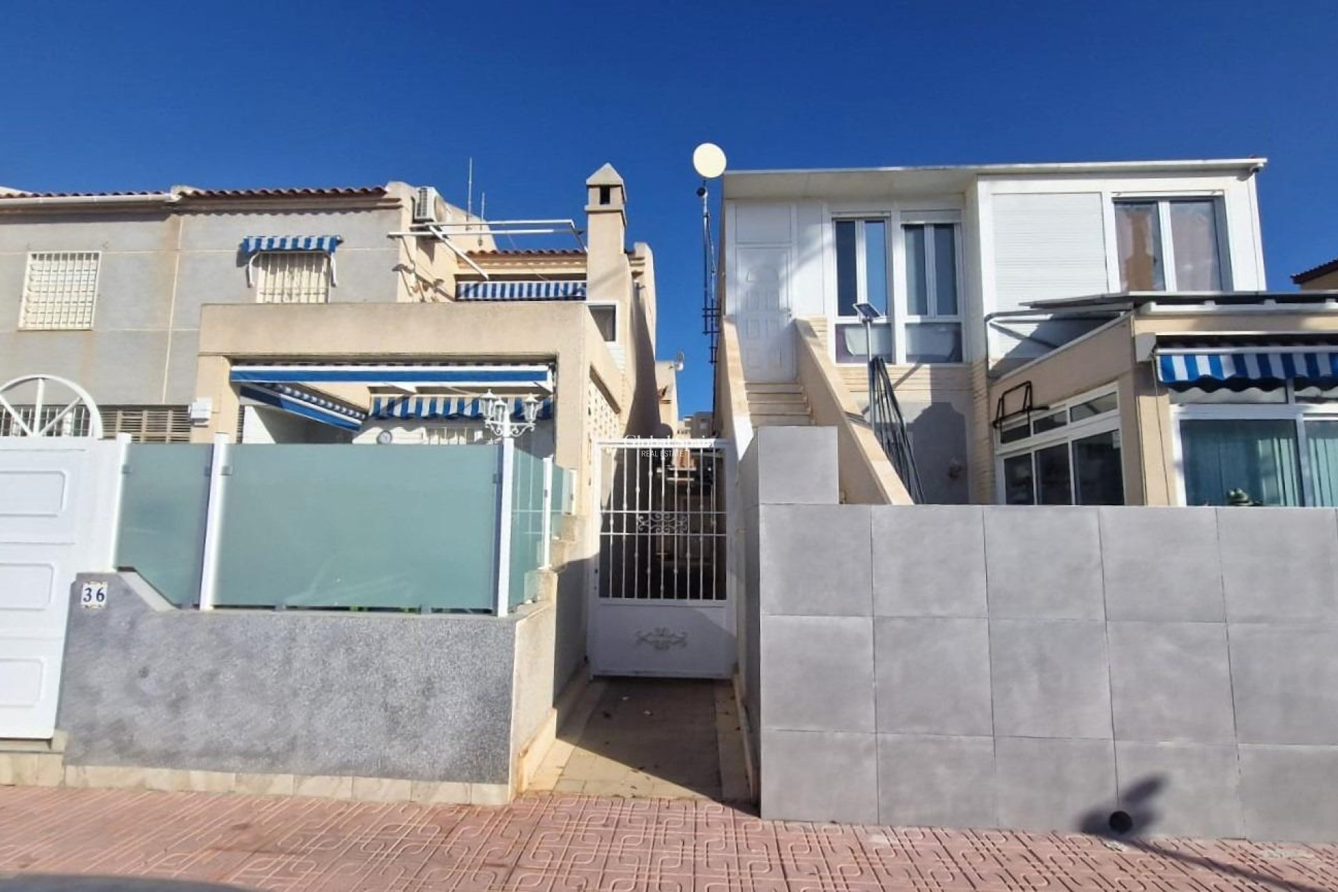 Venta - CASA -
TORREVIEJA - Torreblanca