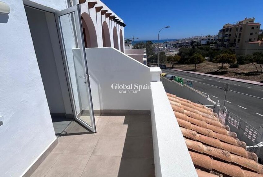 Venta - CASA -
TORREVIEJA - Torreblanca