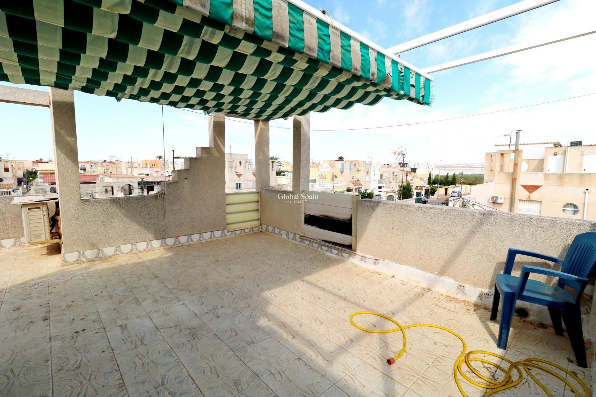Venta - CASA -
TORREVIEJA - Torretas