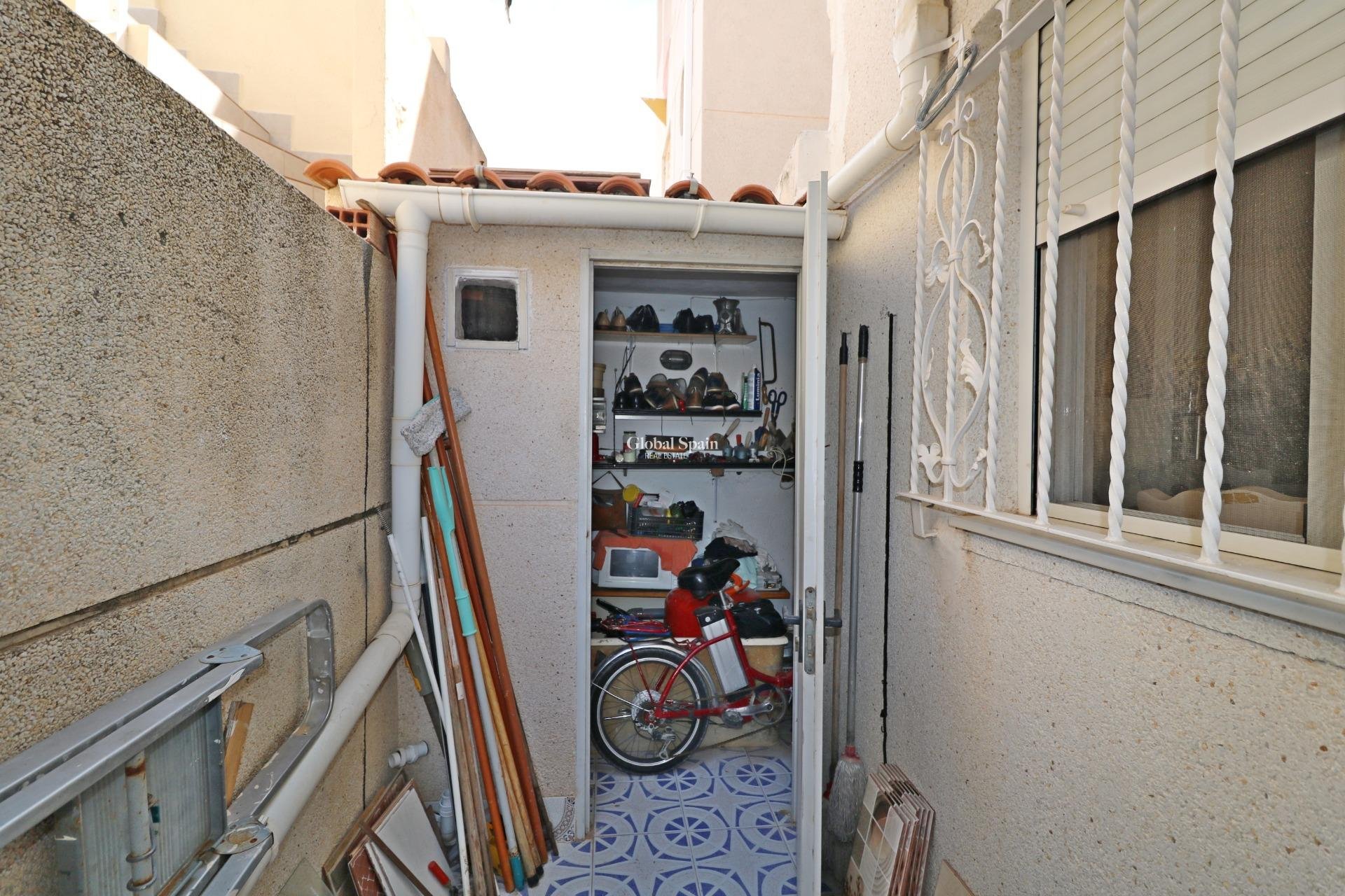 Venta - CASA -
TORREVIEJA - Torretas