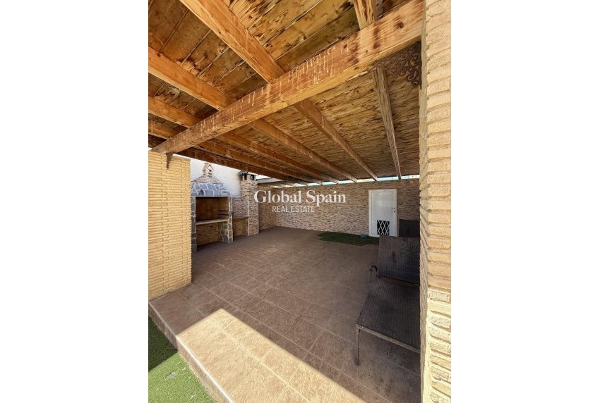 Venta - CASA -
TORREVIEJA - Torrevieja