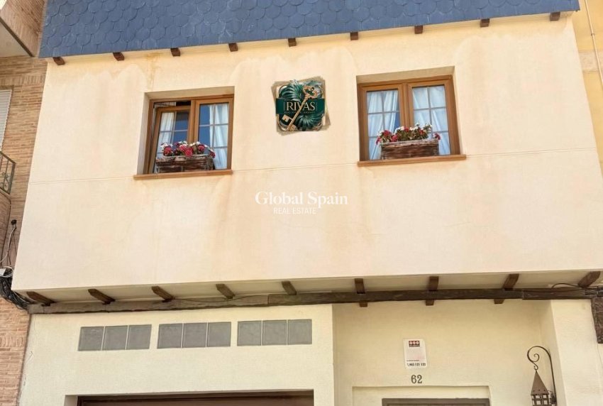 Venta - CASA -
TORREVIEJA - Torrevieja