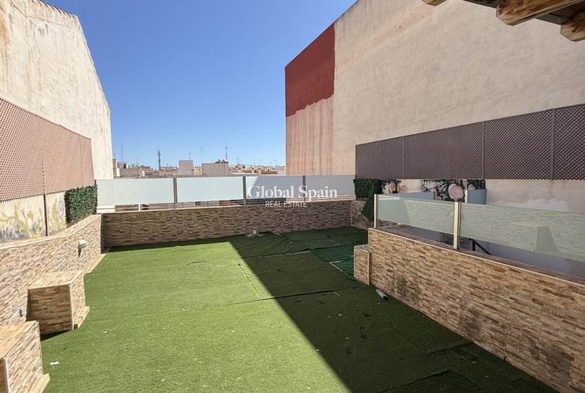 Venta - CASA -
TORREVIEJA - Torrevieja