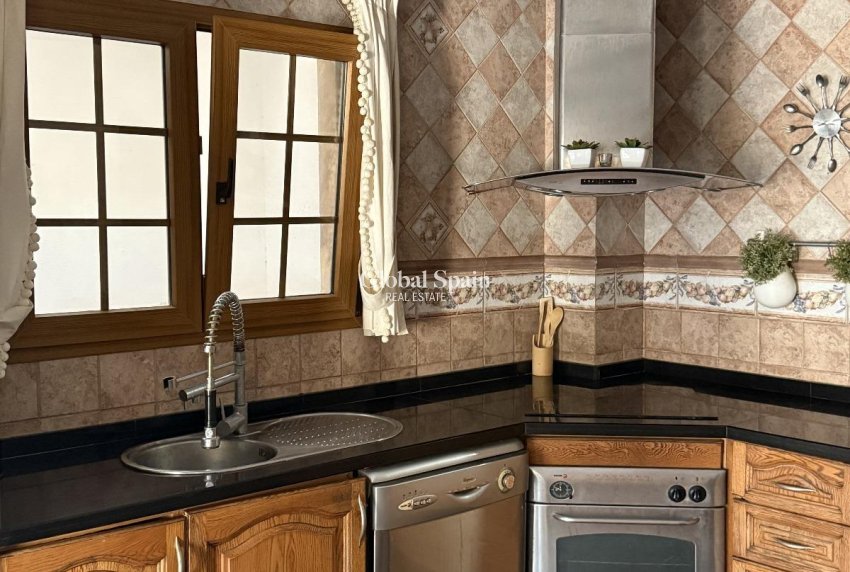 Venta - CASA -
TORREVIEJA - Torrevieja