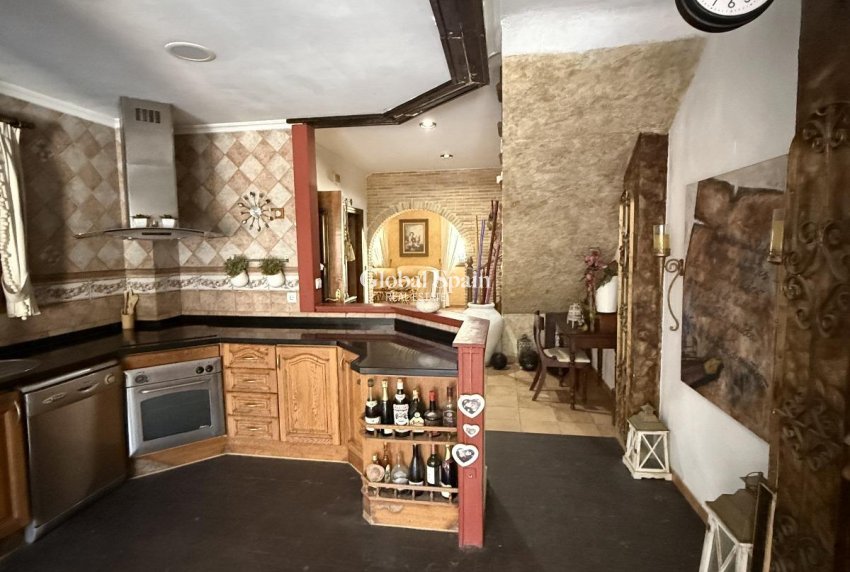 Venta - CASA -
TORREVIEJA - Torrevieja